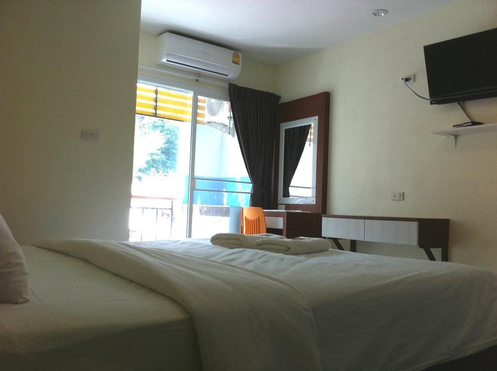 Aparthotel Baan Palad Mansion Phuket Exterior foto